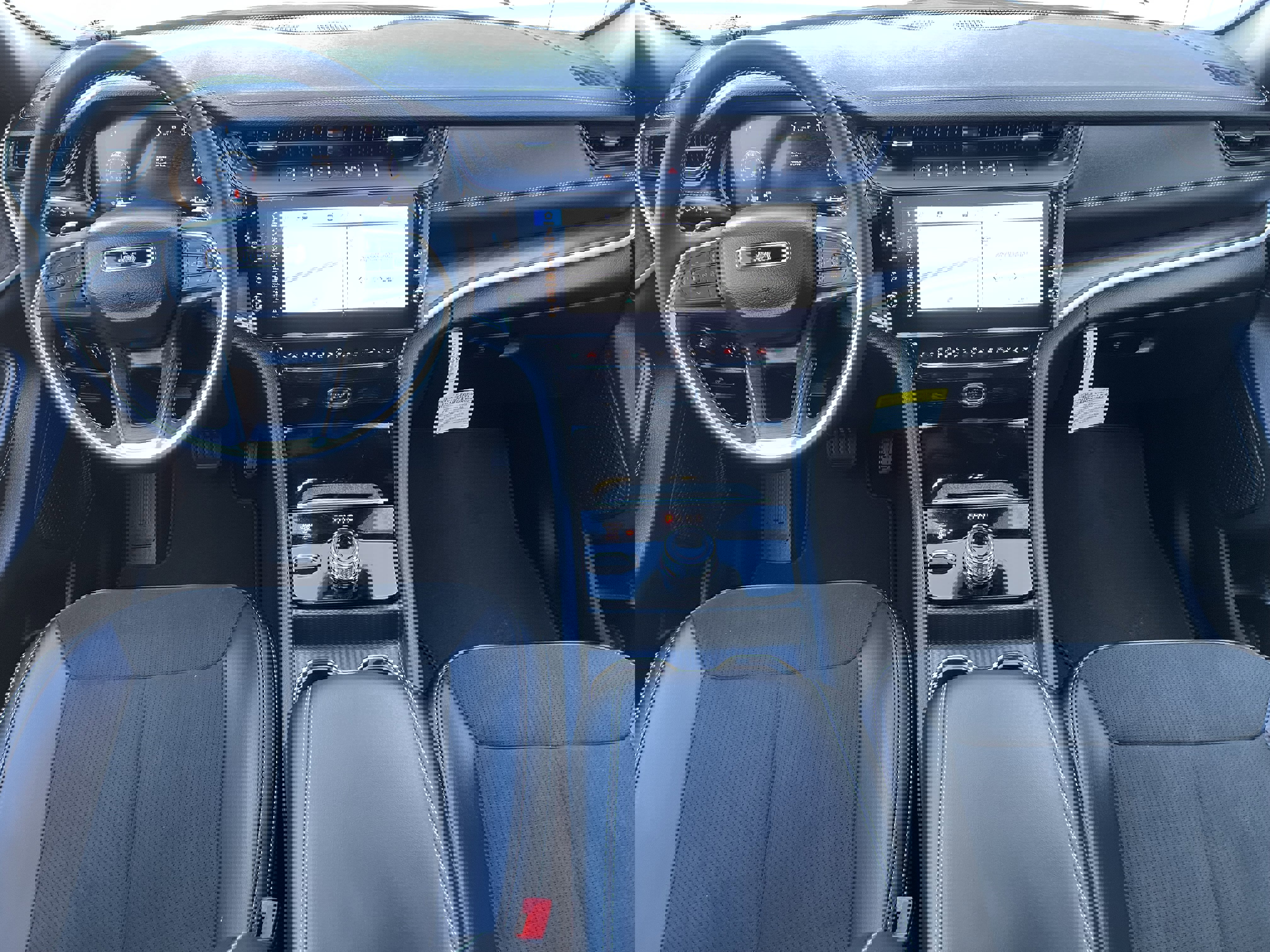 New 2026 Jeep Grand Cherokee Altitude image 20