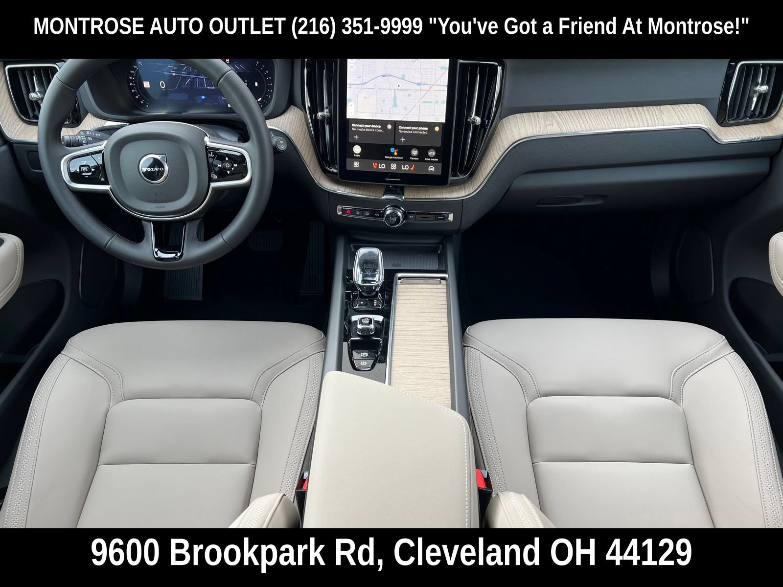 New 2026 Volvo XC60 B5 Plus w/ Protection Package Premier AWD/4WD image 20