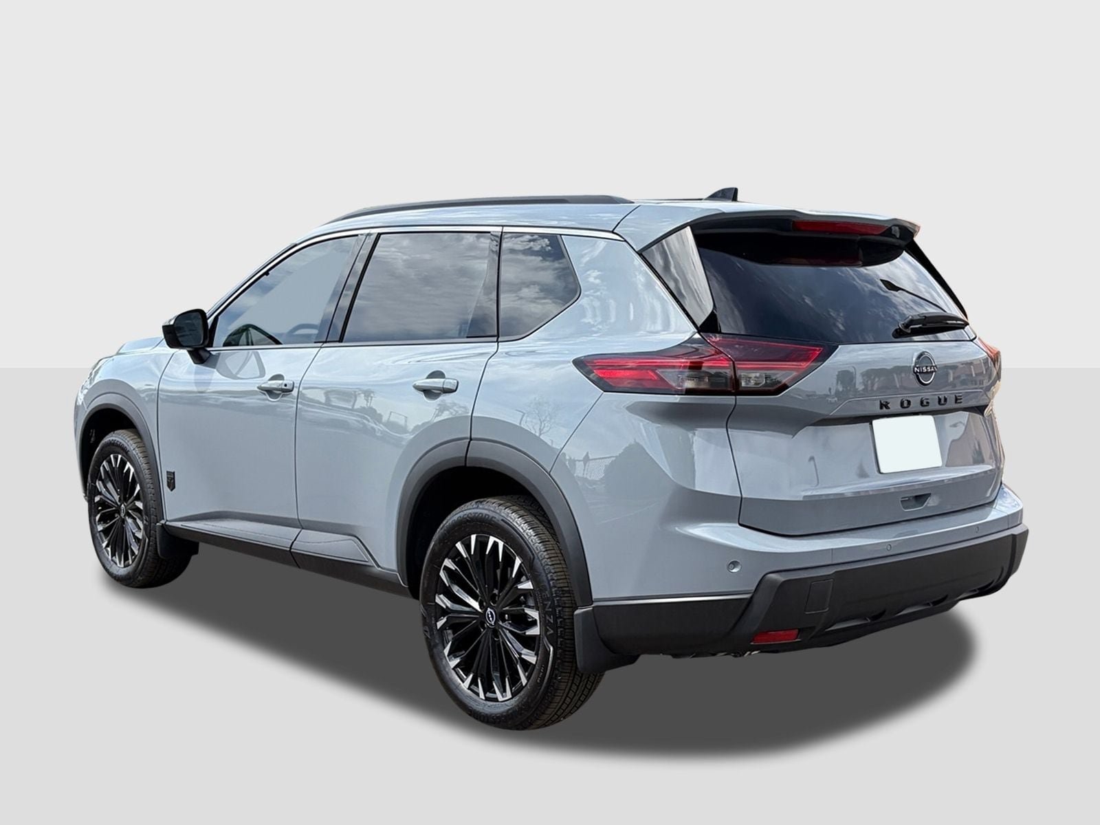 New 2026 Nissan Rogue Dark Armor FWD image 4