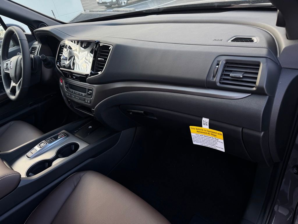 Used 2025 Honda Ridgeline RTL image 13