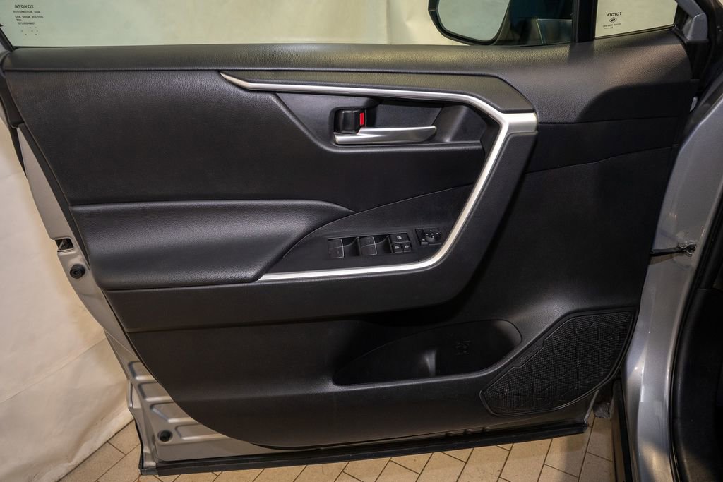 Certified 2024 Toyota RAV4 XLE image 10