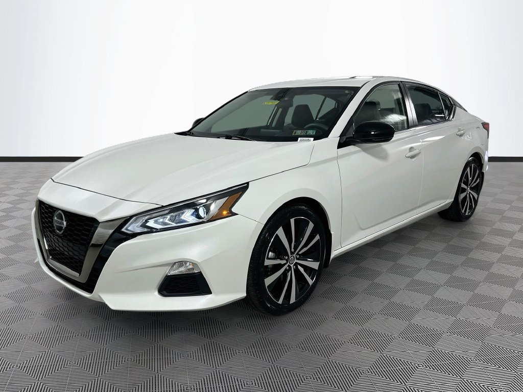 Used 2022 Nissan Altima 2.0 SR FWD image 5