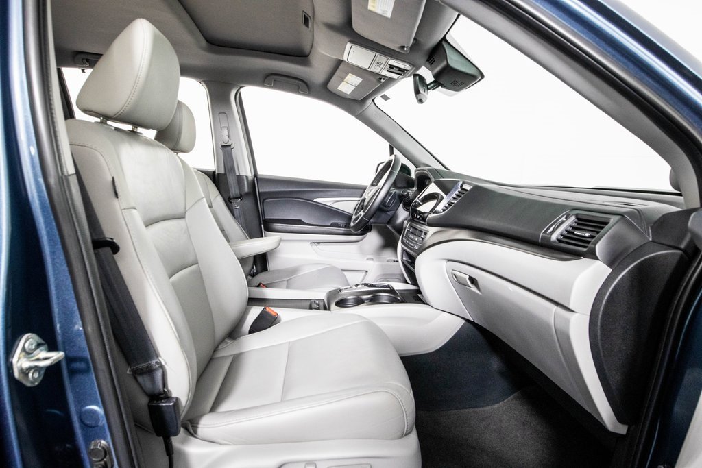 Used 2021 Honda Pilot Special Edition image 3