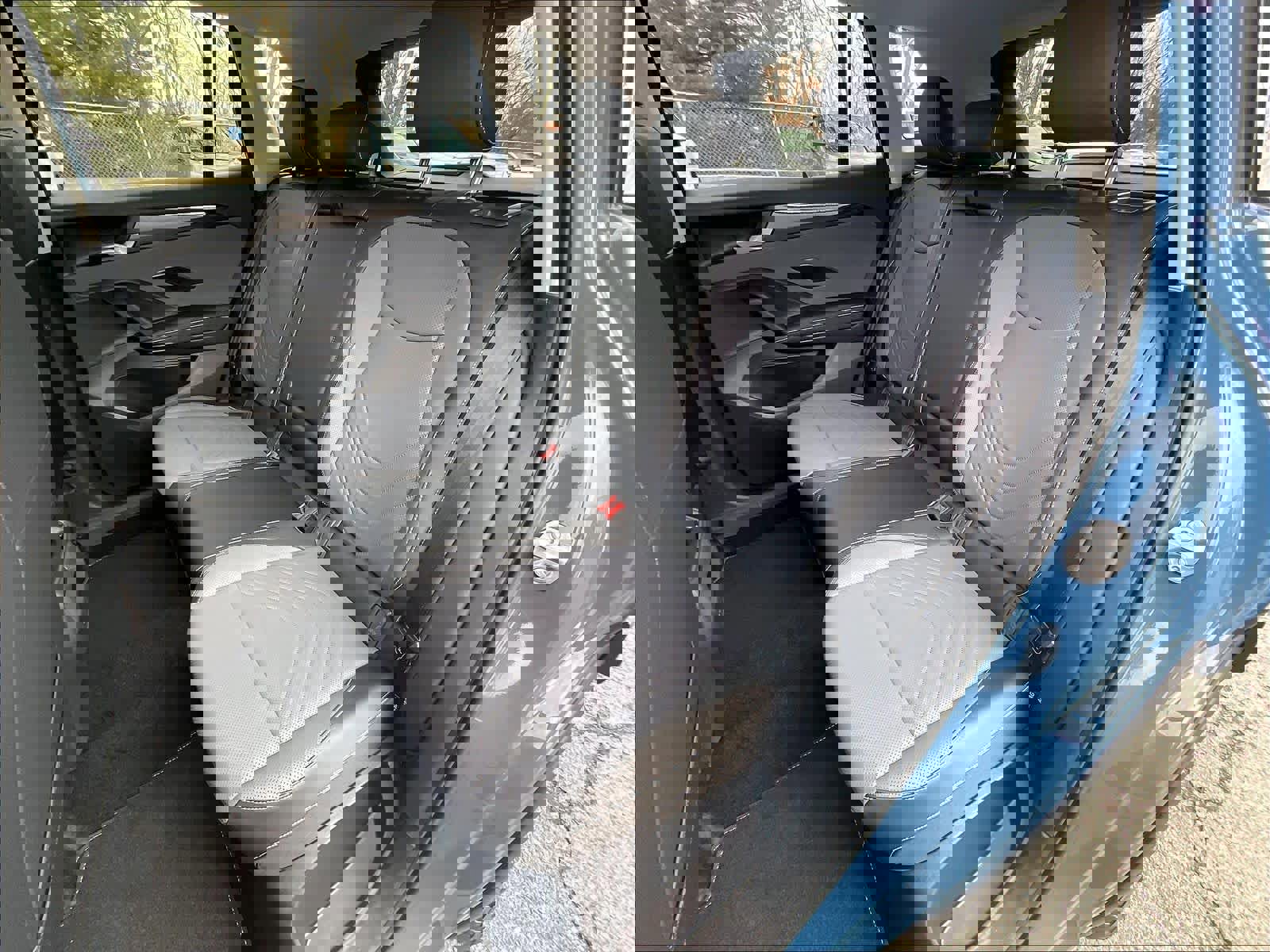 New 2026 Volkswagen Tiguan SE image 15