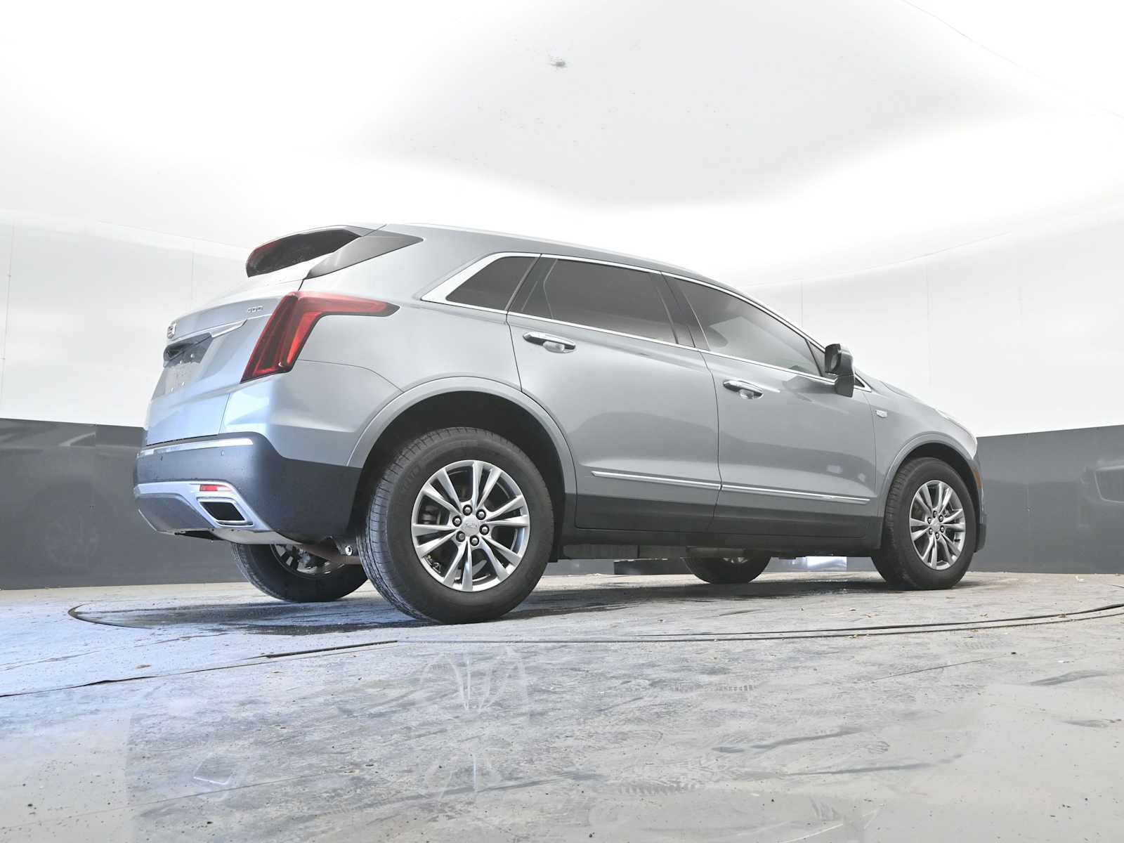 Used 2023 Cadillac XT5 Premium Luxury AWD/4WD image 34