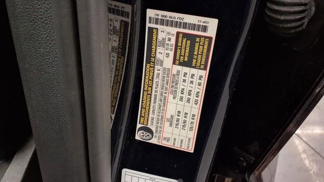 Used 2024 Volkswagen Taos SE image 31