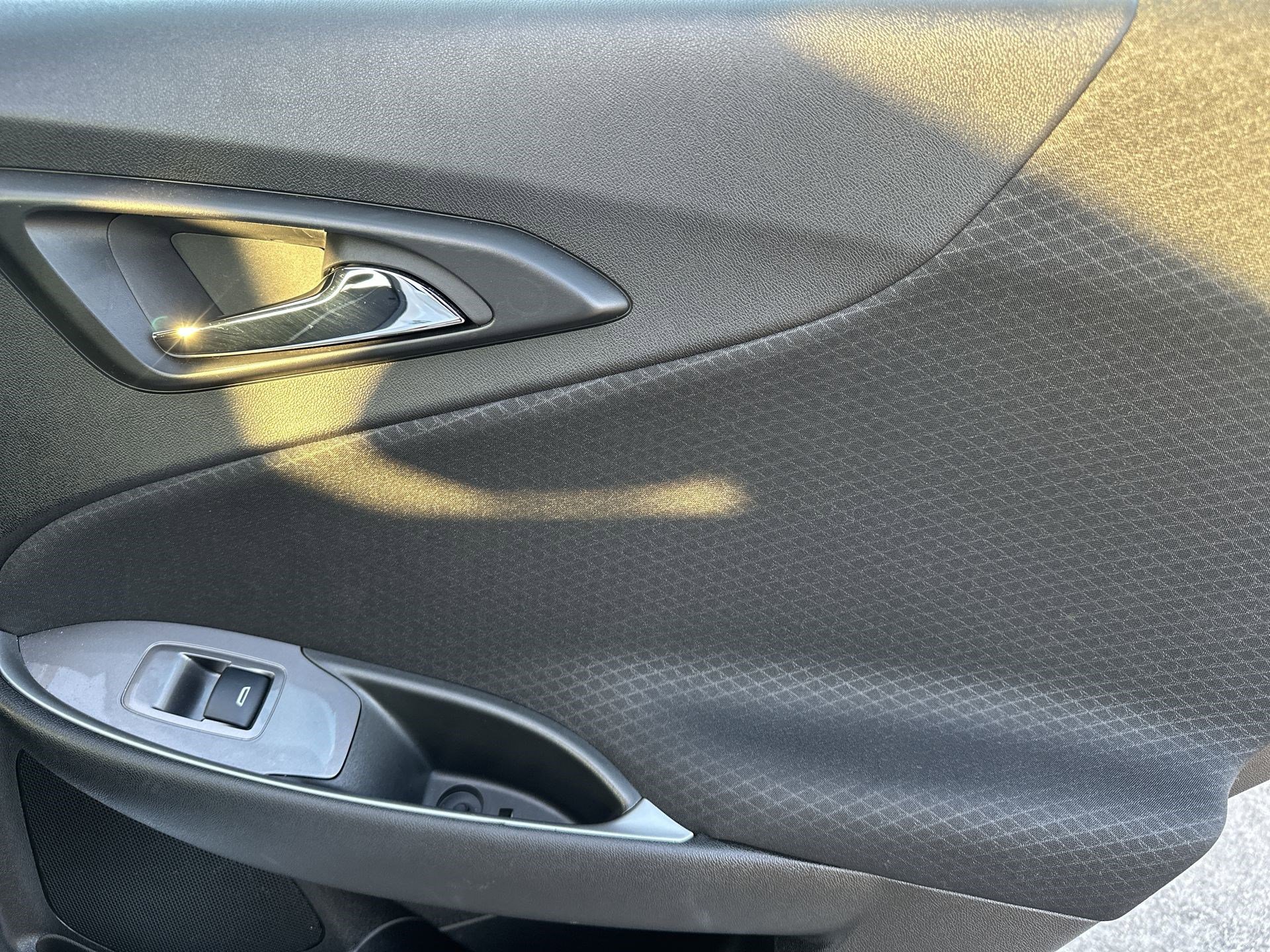 Used 2025 Chevrolet Malibu LT image 26