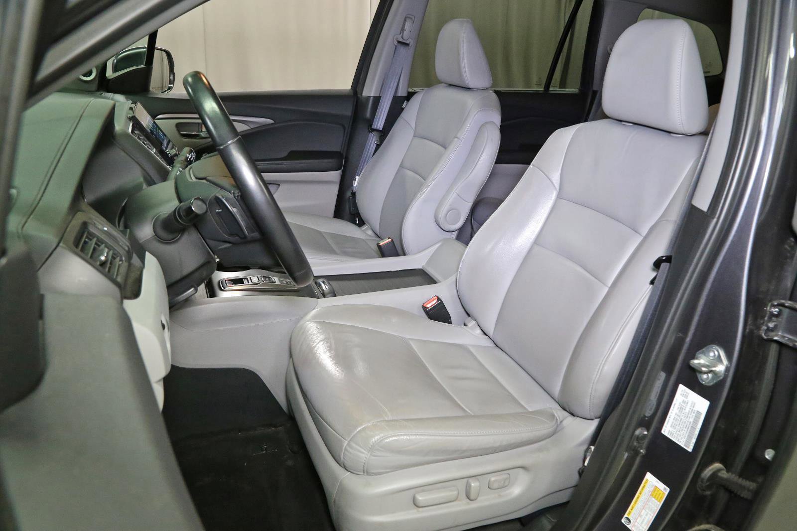 Used 2021 Honda Pilot EX-L image 4