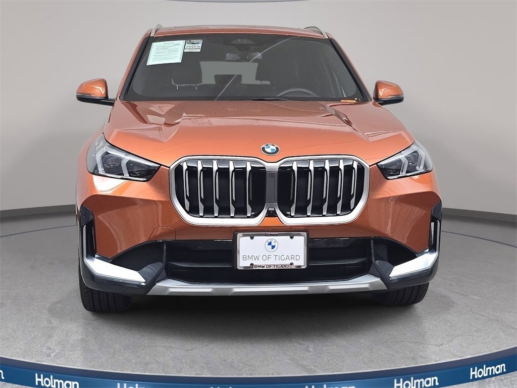 Used 2025 BMW X1 xDrive28i w/ Technology Package image 3