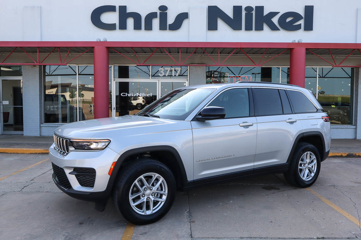 Used 2024 Jeep Grand Cherokee Laredo X w/ Luxury Tech Group I