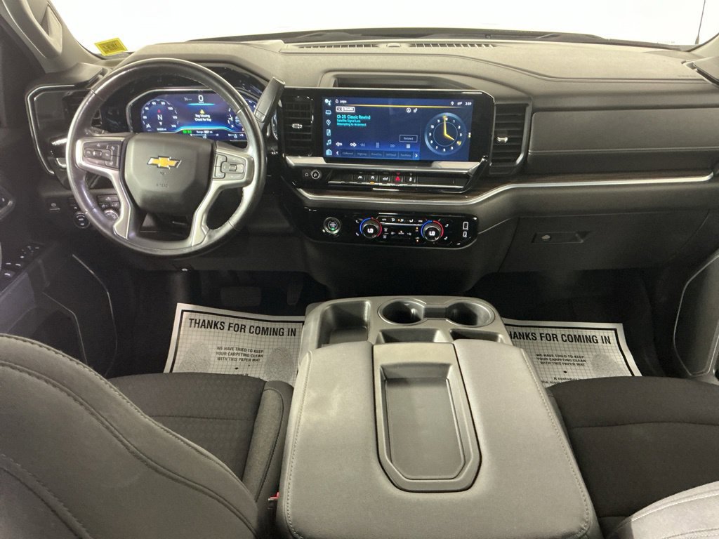 Used 2022 Chevrolet Silverado 1500 LT AWD/4WD image 15