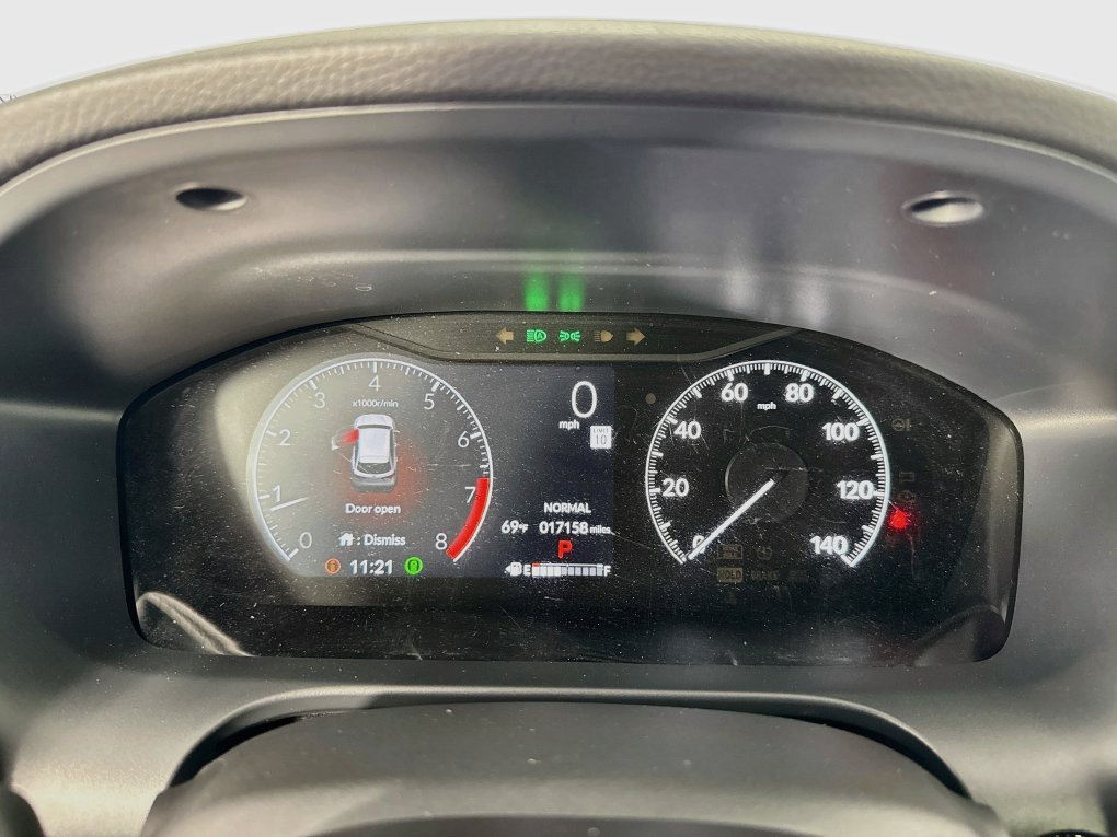Used 2025 Honda HR-V Sport image 18