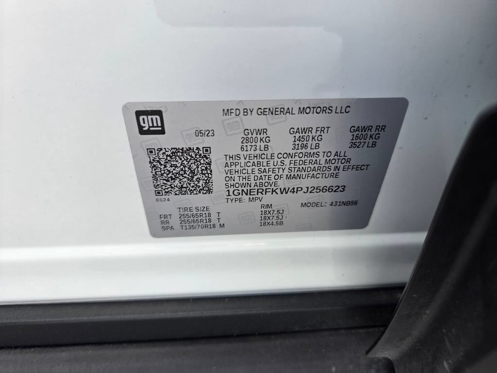 Used 2023 Chevrolet Traverse LS FWD image 19