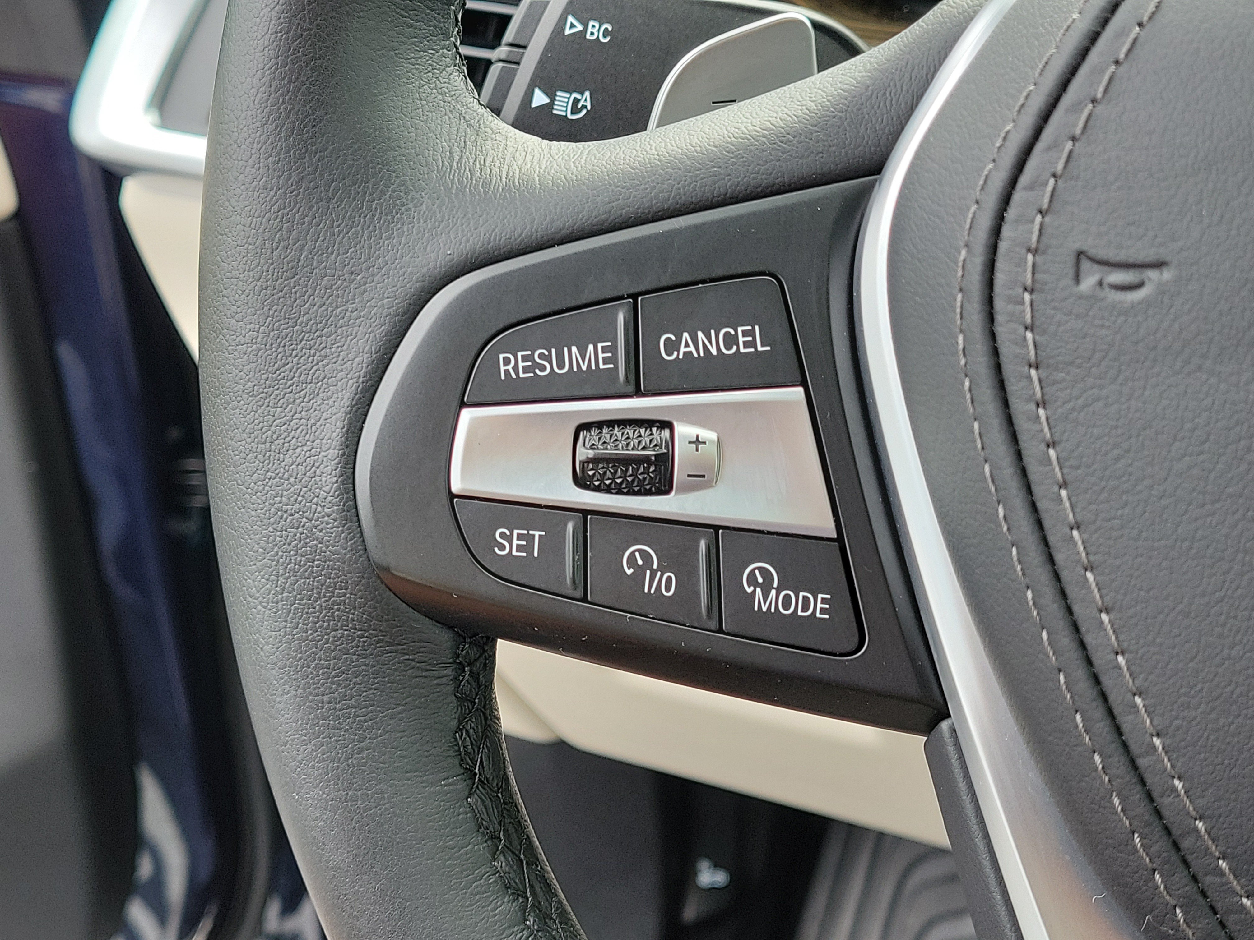 Used 2025 BMW X5 sDrive40i w/ Executive Package RWD image 30