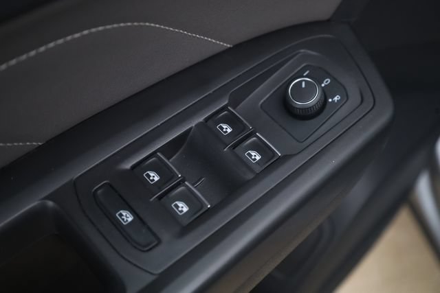 Used 2023 Volkswagen Atlas SE FWD image 17