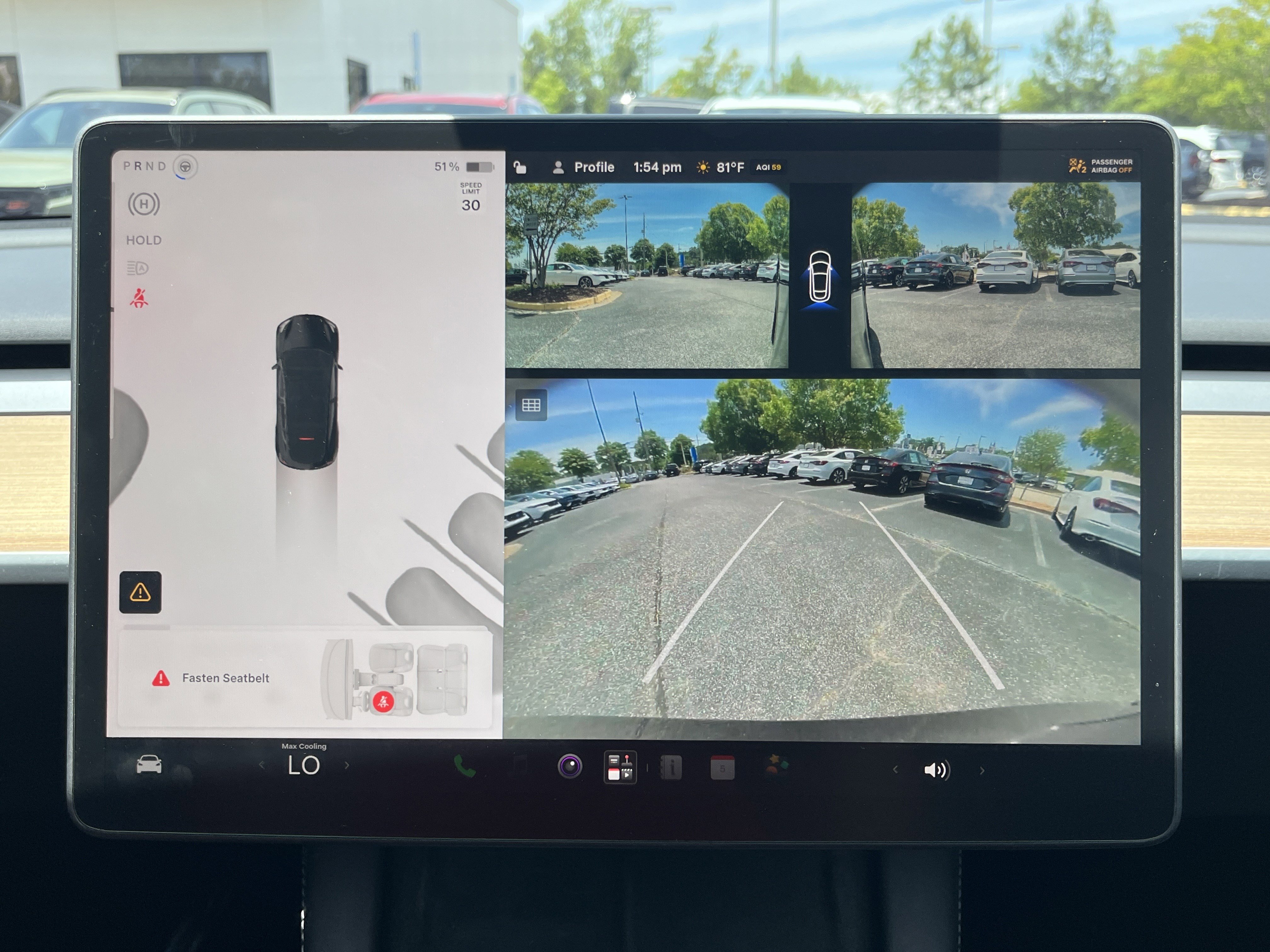 Used 2024 Tesla Model Y Long Range AWD/4WD image 5