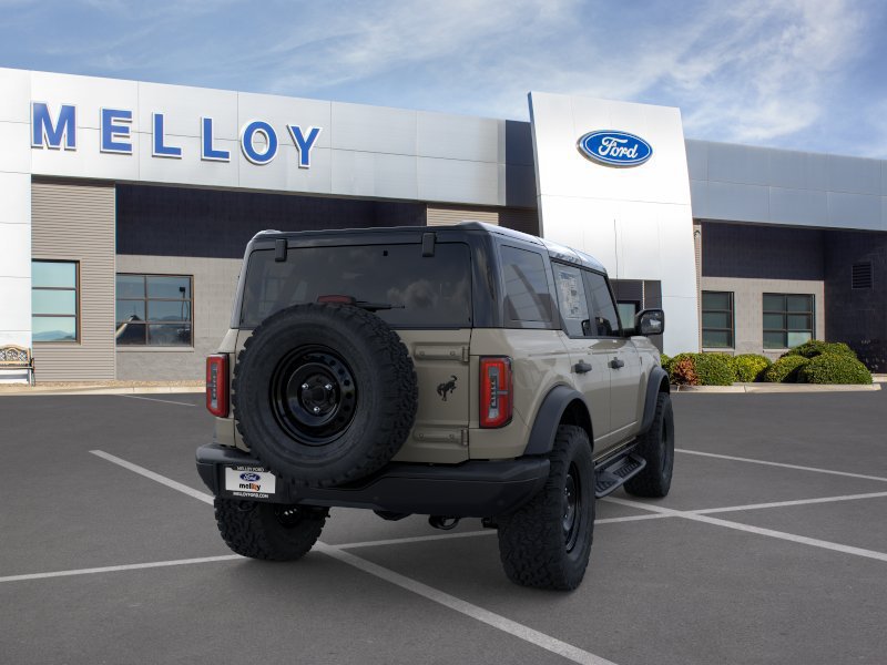 New 2026 Ford Bronco Badlands w/ Black Appearance Package AWD/4WD image 8
