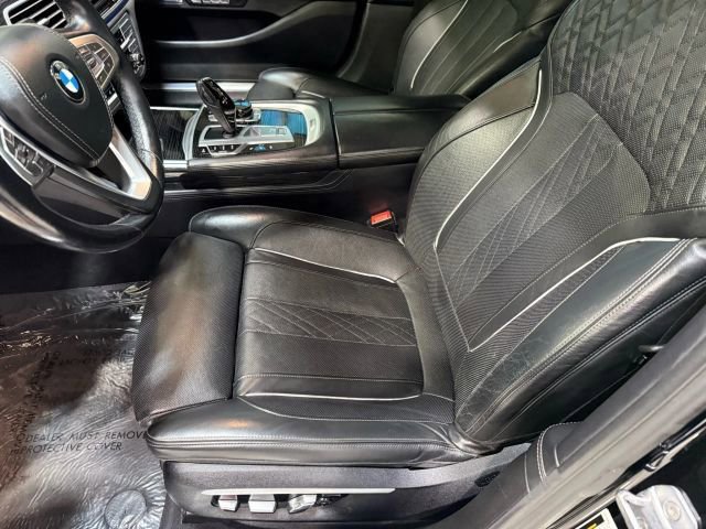 Used 2017 BMW 750i xDrive AWD/4WD image 73