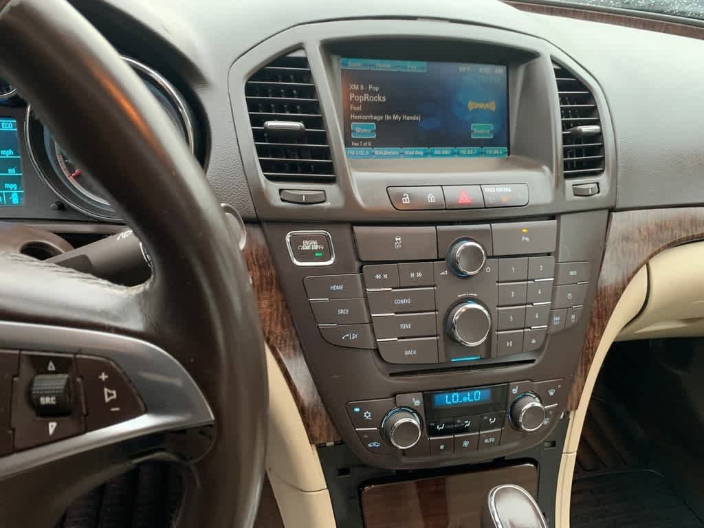 Used 2013 Buick Regal Premium FWD image 28