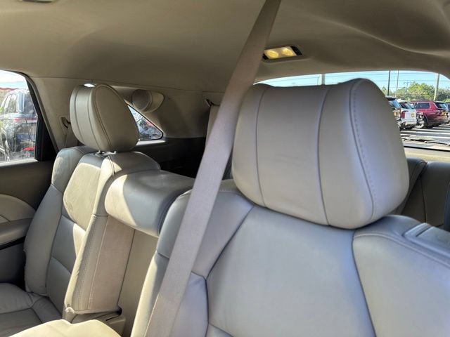 Used 2011 Acura MDX w/ Technology Package AWD/4WD image 22