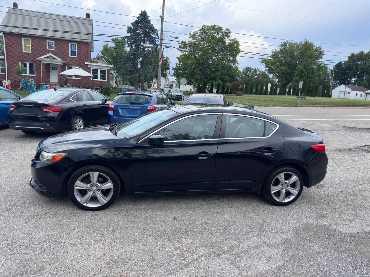 Used 2014 Acura ILX w/ Technology Package FWD image 5