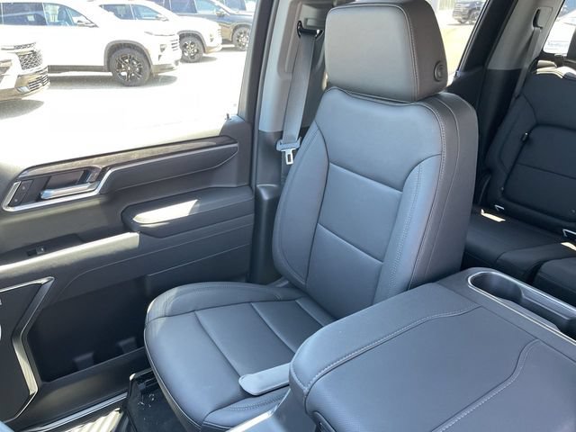 New 2026 Chevrolet Silverado 1500 LTZ w/ Technology Package AWD/4WD image 24