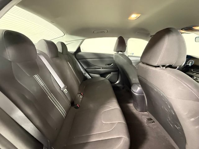 Used 2023 Hyundai Elantra SEL w/ Convenience Package FWD image 29