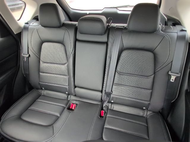 New 2025 MAZDA CX-5 AWD 2.5 S w/ Premium Plus Pkg image 8