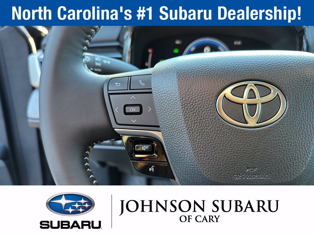 Used 2026 Toyota Camry SE FWD image 14