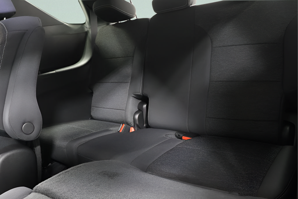 New 2027 Chevrolet Traverse LT w/ Driver Confidence Package FWD image 24