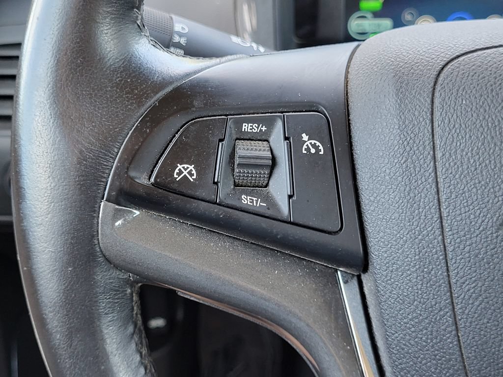 Used 2015 Chevrolet Volt Premium w/ Premium Trim Package FWD image 13