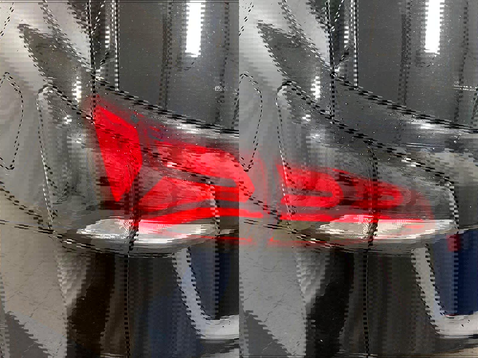 Used 2024 Chevrolet Equinox LT image 33