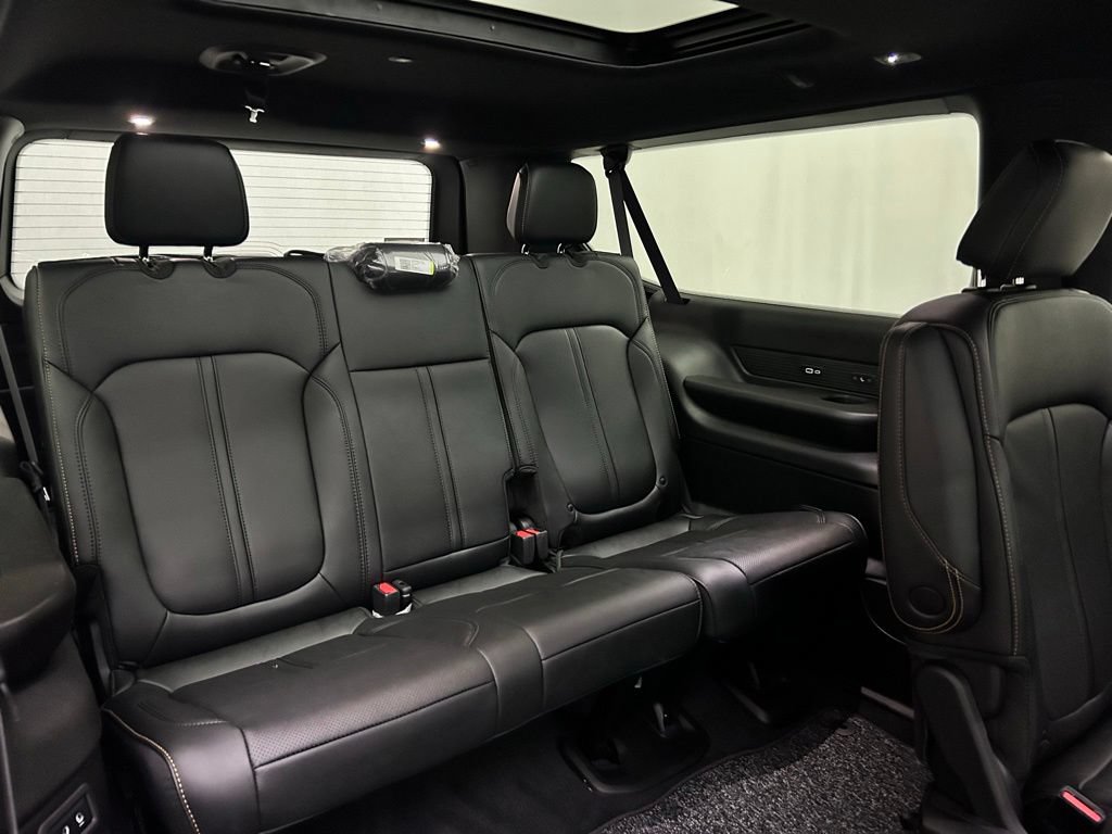 New 2026 Jeep Grand Wagoneer L 4WD image 16