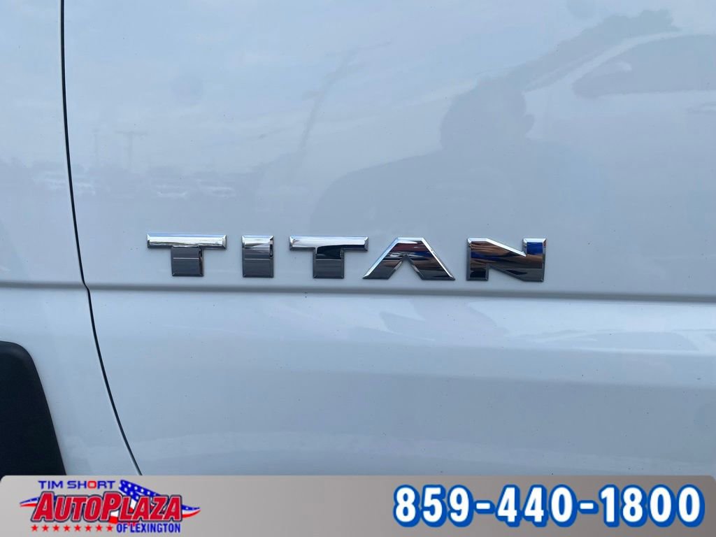 Used 2017 Nissan Titan S image 31