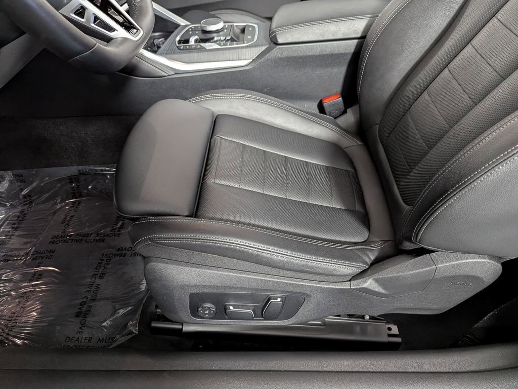 Used 2025 BMW 430i xDrive Convertible w/ M Sport Package AWD/4WD image 23