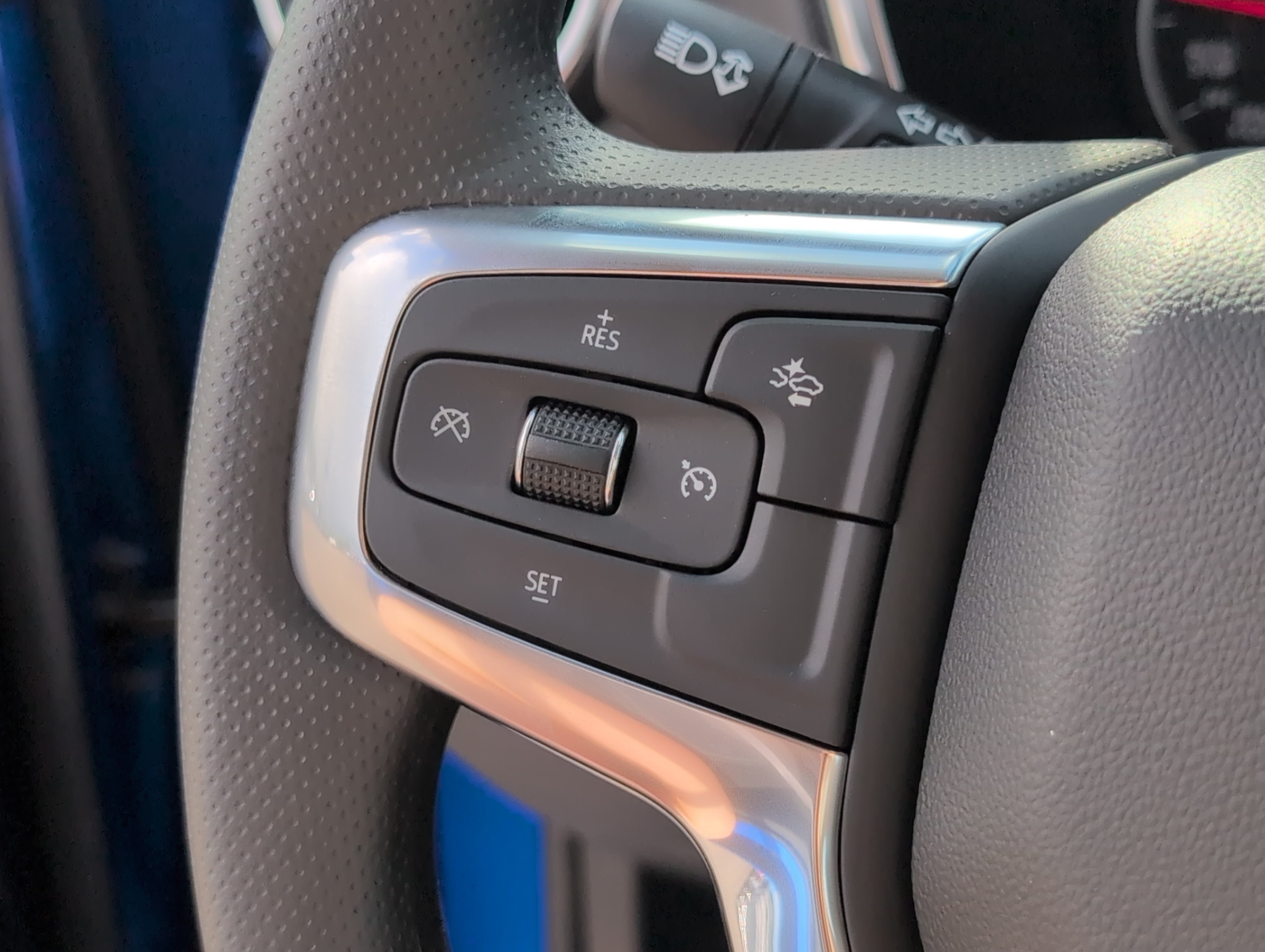 New 2026 Chevrolet Blazer LT w/ Convenience Package FWD image 26