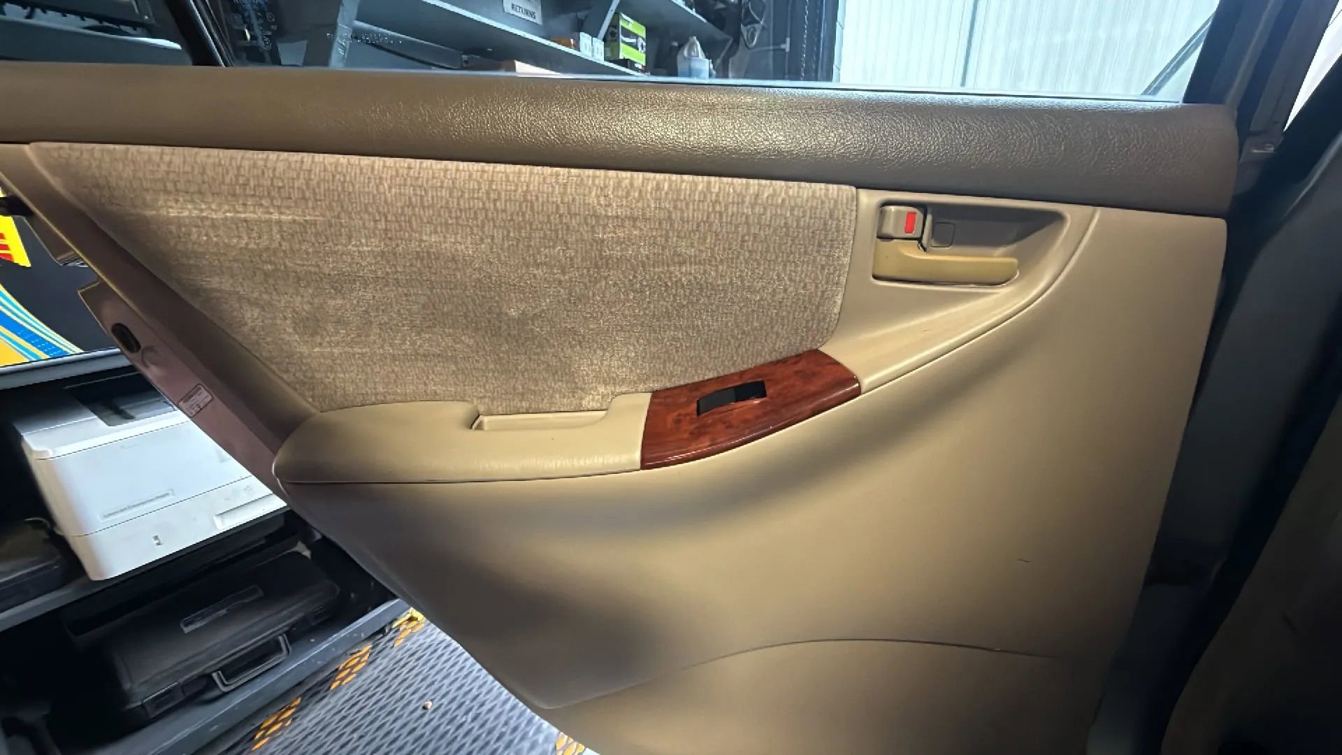 Used 2004 Toyota Corolla LE image 13