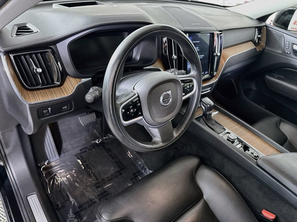 Used 2019 Volvo XC60 T5 Inscription w/ Protection Package AWD/4WD image 20