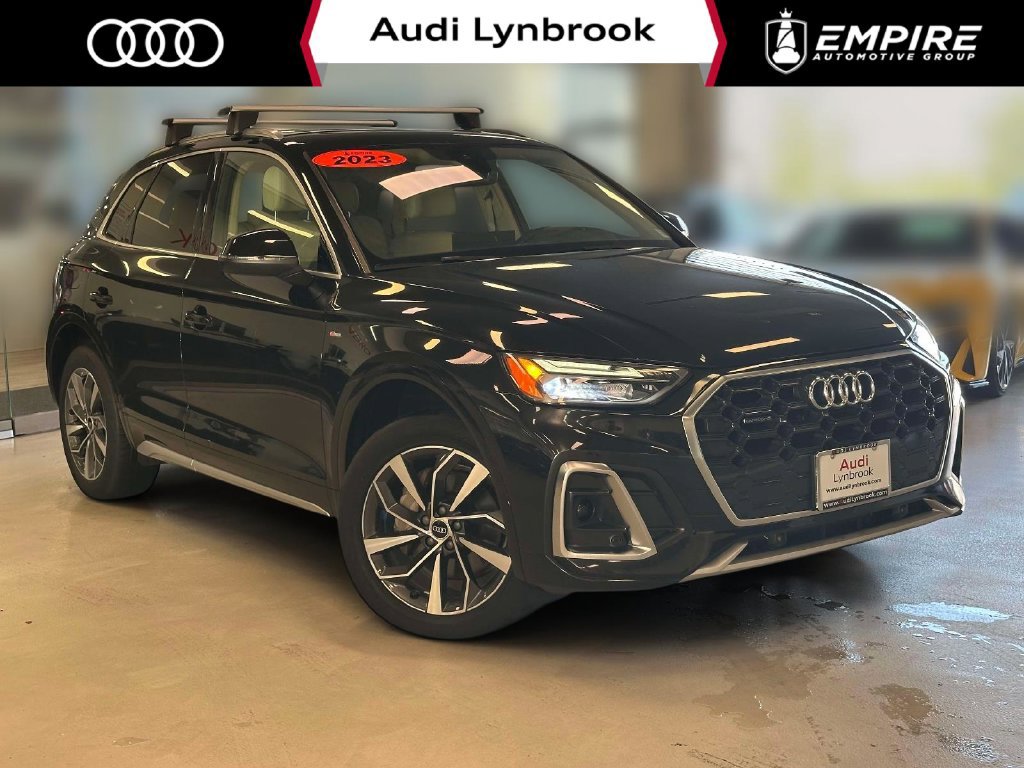 Used 2023 Audi Q5 2.0T Premium w/ Convenience Package AWD/4WD image 1