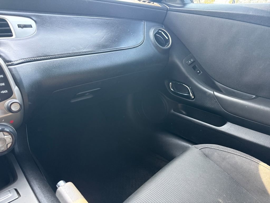 Used 2015 Chevrolet Camaro LT image 24