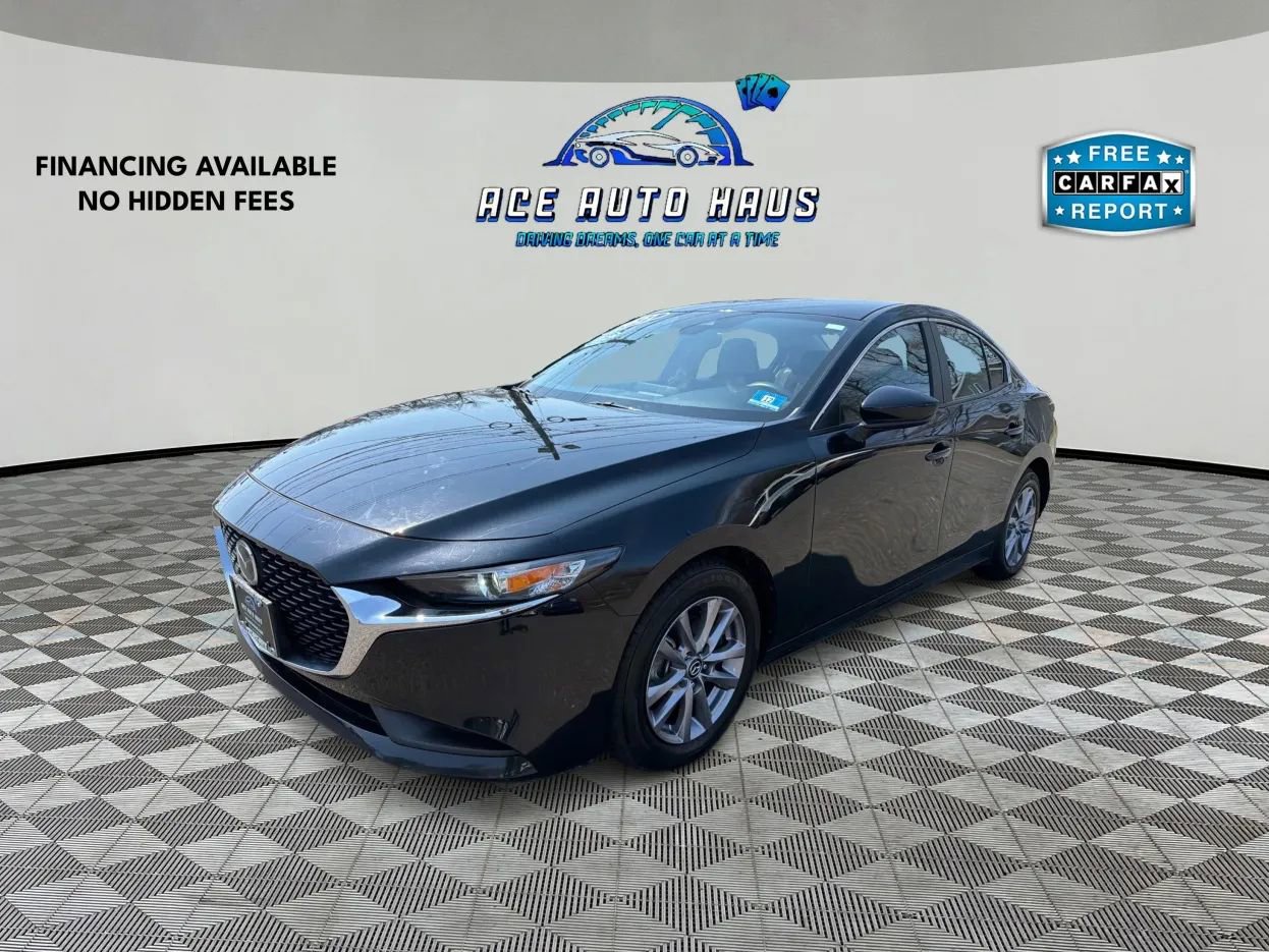 Used 2021 MAZDA MAZDA3 s image 3
