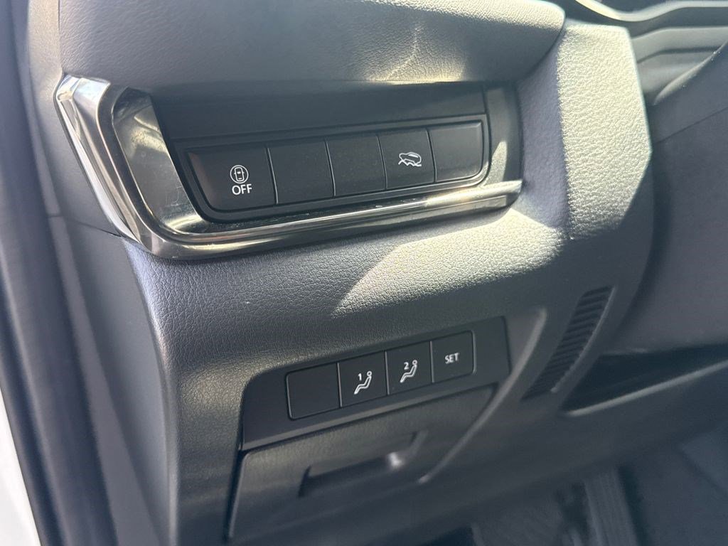 Used 2023 MAZDA CX-30 AWD 2.5 S w/ Preferred Package image 21