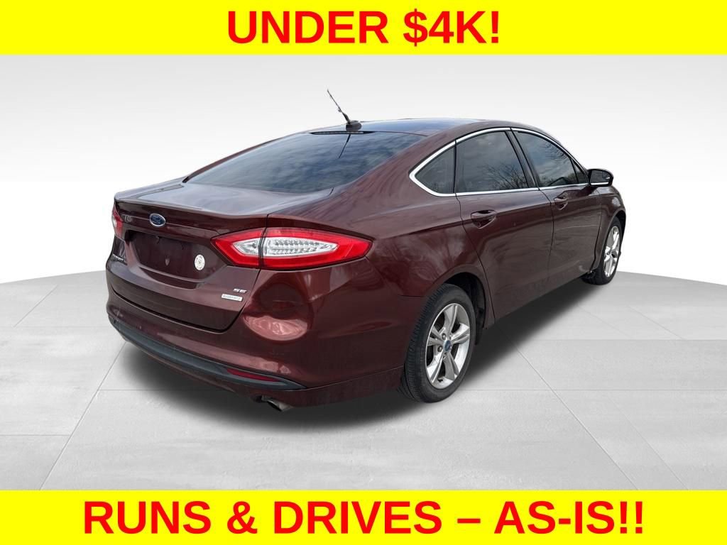 Used 2016 Ford Fusion SE w/ Equipment Group 202A FWD image 4