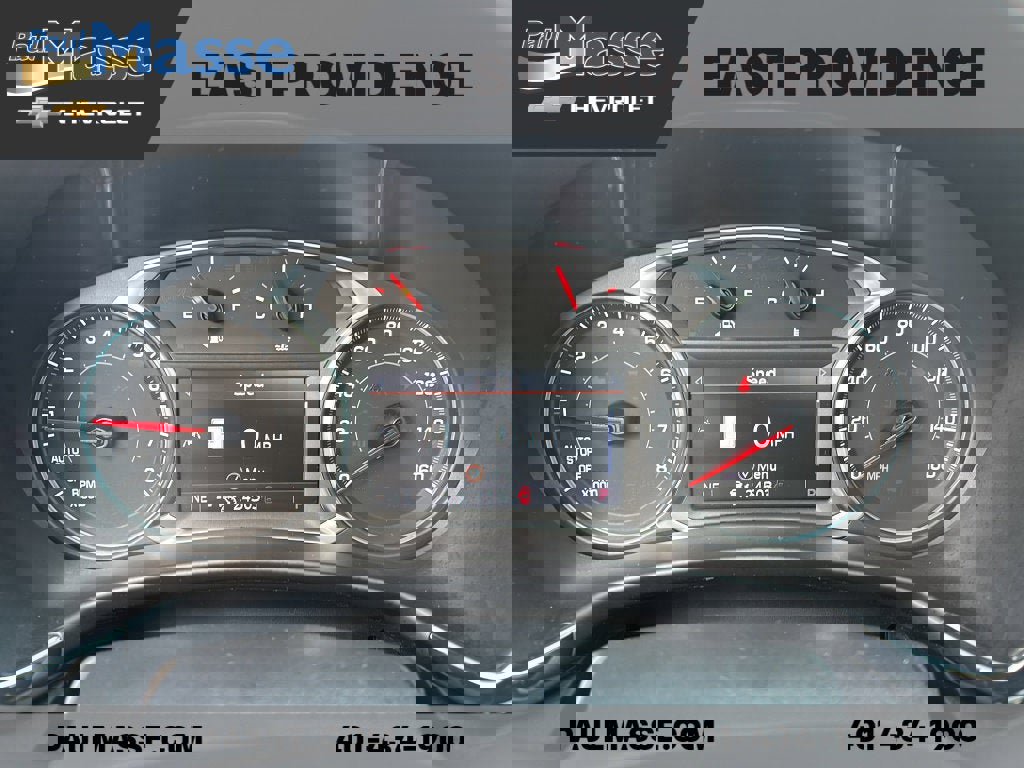 Used 2023 Chevrolet Equinox RS w/ RS Leather Package image 11