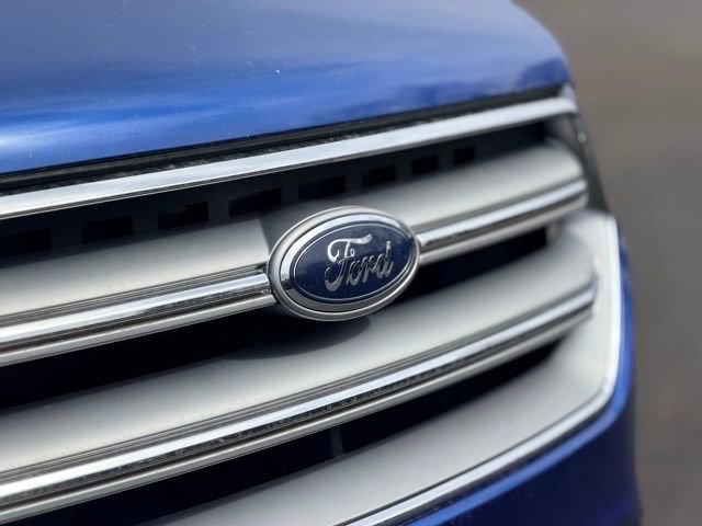 Used 2017 Ford Escape Titanium image 29