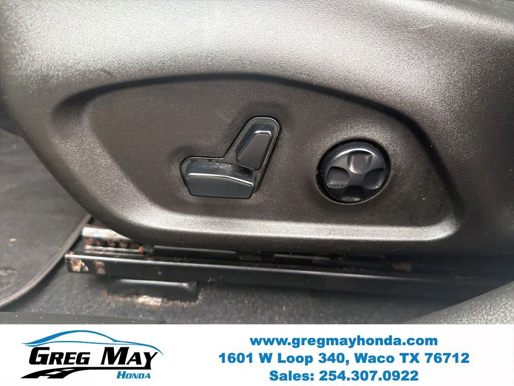 Used 2020 Jeep Renegade Limited w/ UConnect 8.4 Nav Group AWD/4WD image 19