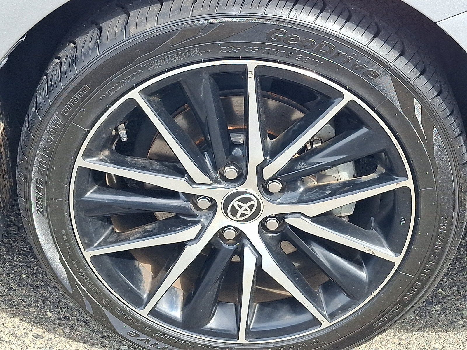 Certified 2023 Toyota Camry SE FWD image 9