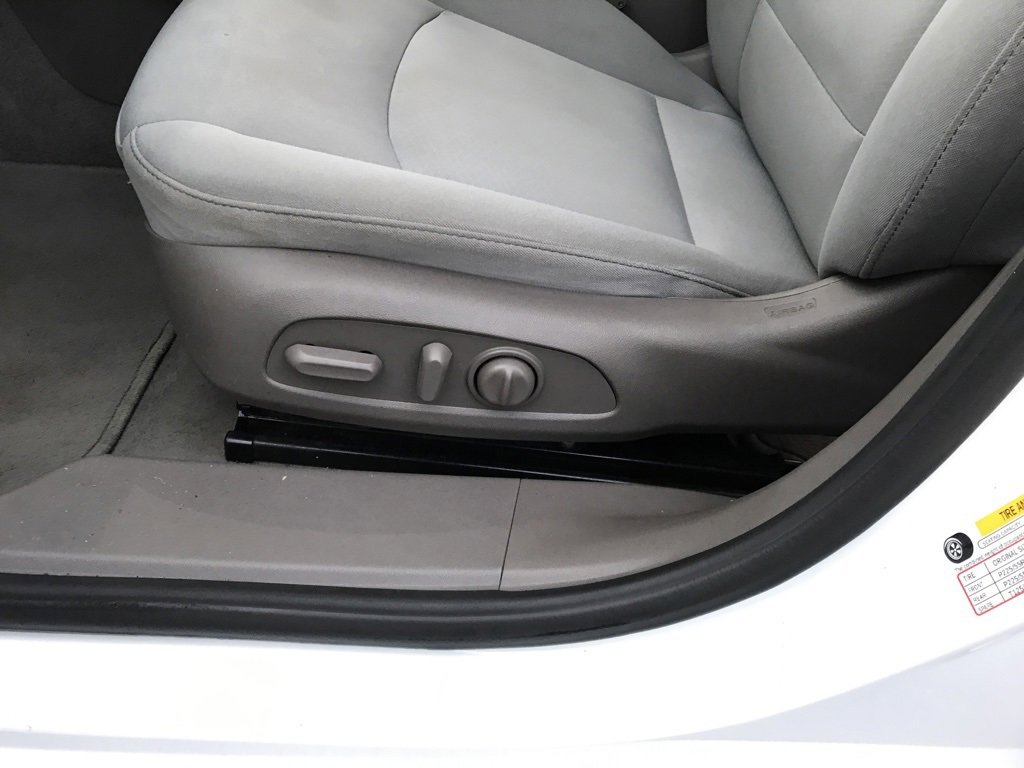 Used 2022 Chevrolet Malibu LT image 10