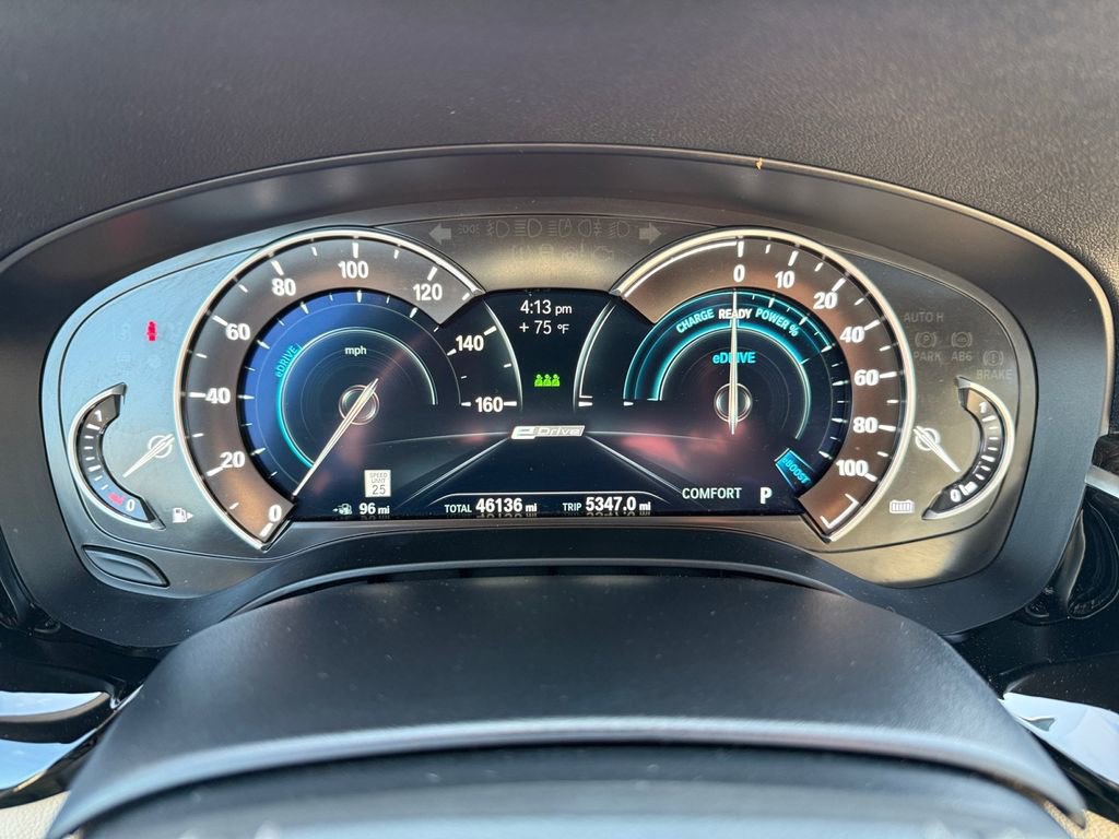 Used 2018 BMW 530e xDrive w/ Premium Package 2 image 19