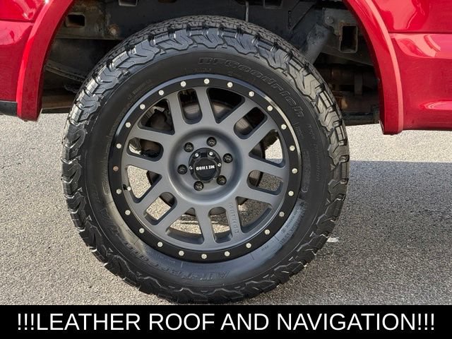 Used 2019 Ford F150 Lariat w/ Equipment Group 502A Luxury AWD/4WD image 12